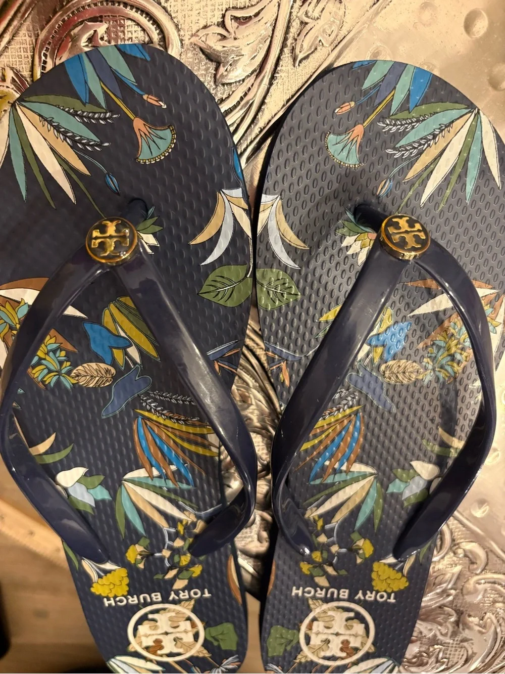 New Tory Burch Navy Floral Flip Flops with Gold Logo $100